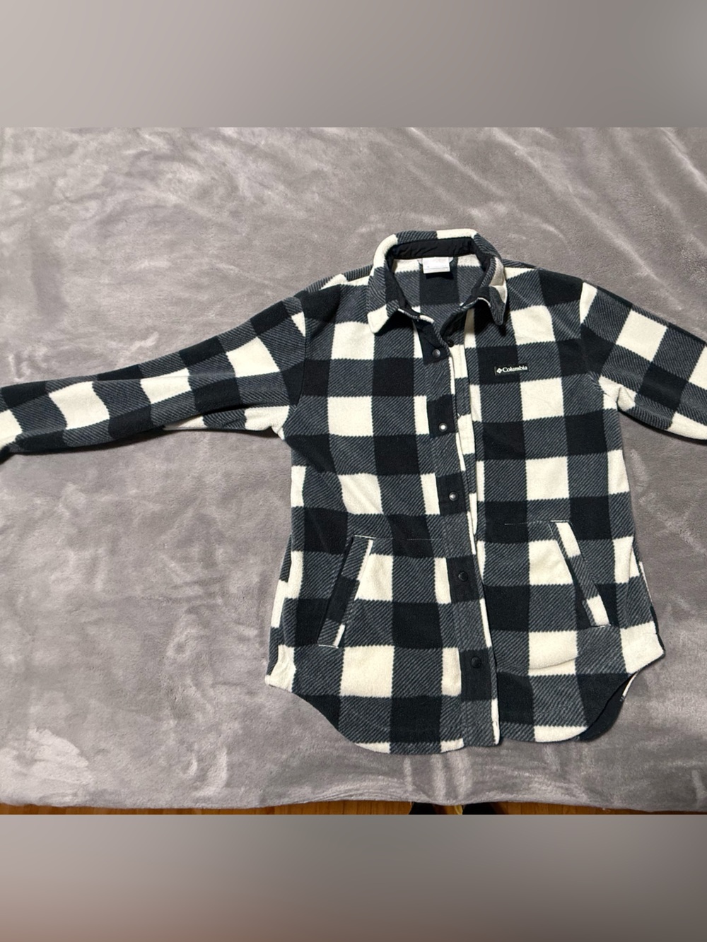 Checkered Black & White Button-Front Women’s Top